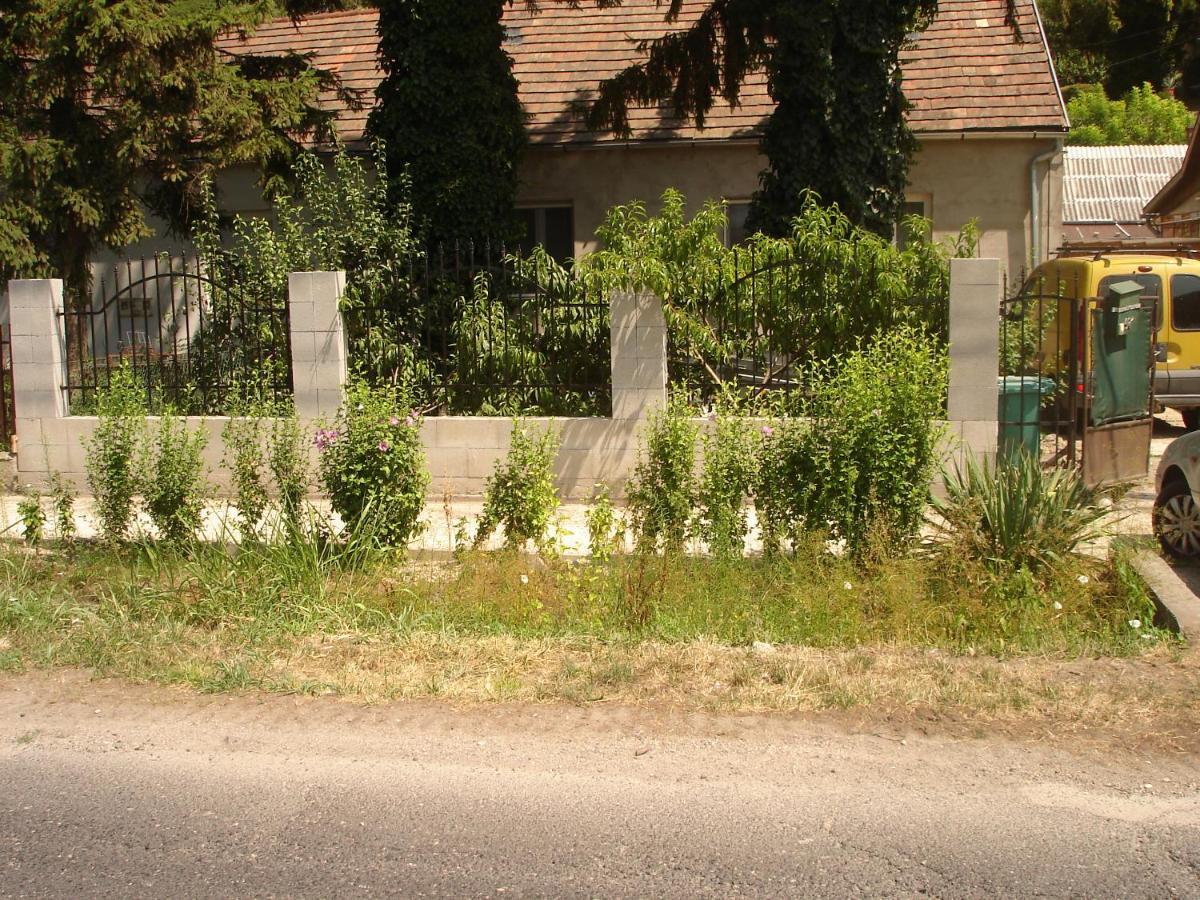 Balcsi1 Lejlighed Balatonfůzfő Eksteriør billede